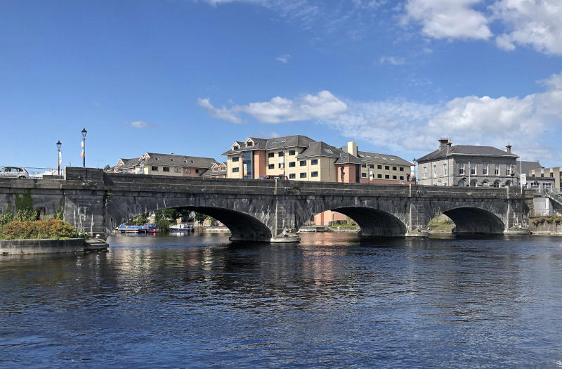 Galway city image
